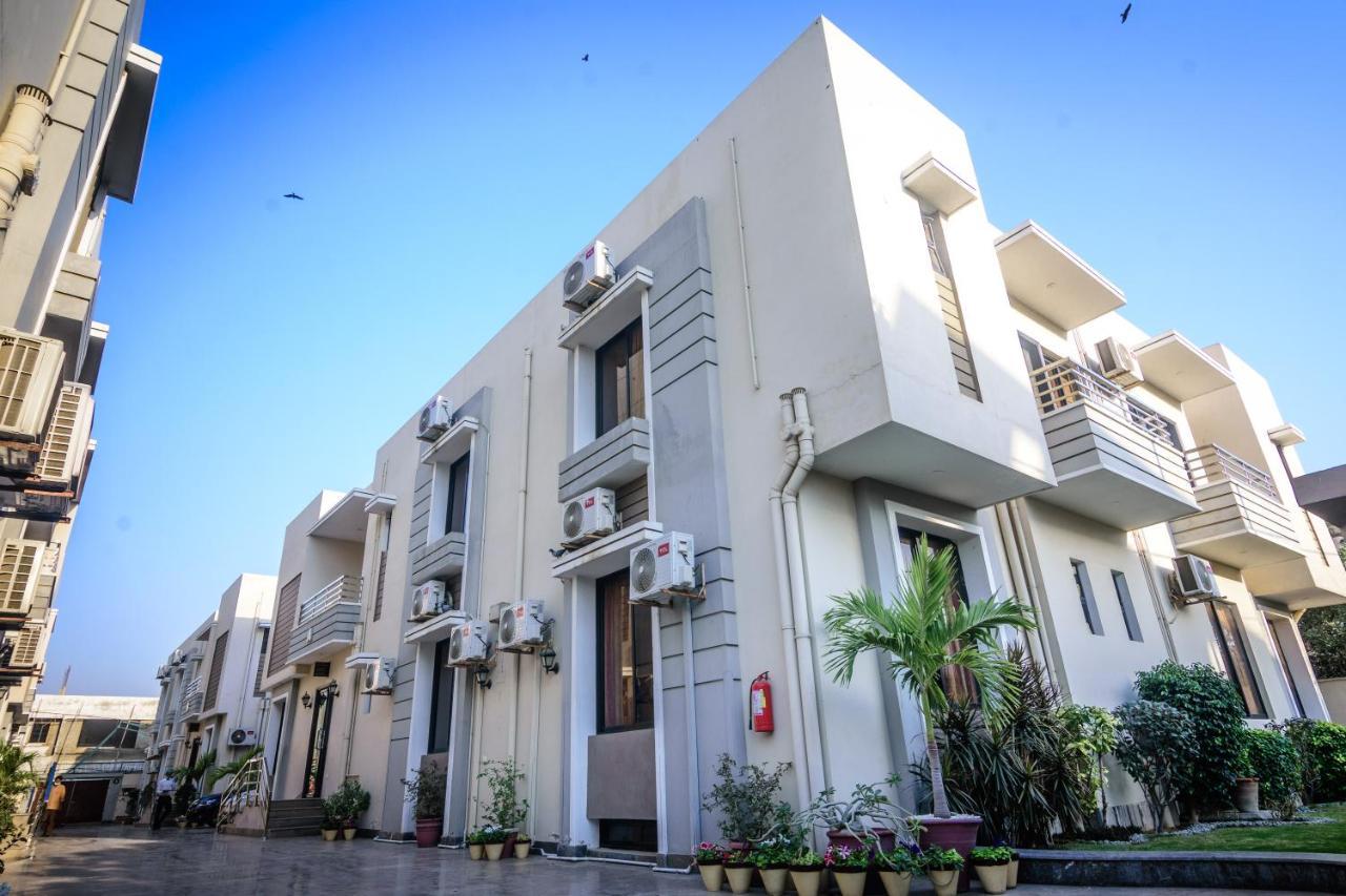 Lokal Rooms X Shahrah-E-Faisal Carachi Exterior foto