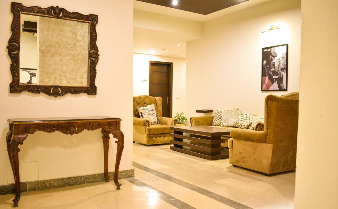 Lokal Rooms X Shahrah-E-Faisal Carachi Exterior foto